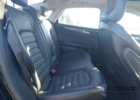 2016 Ford Fusion Se z USA, uszkodzony, nr VIN 3FA6P0HD2GR283966